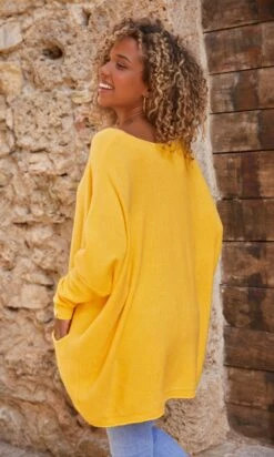 Pull Nestor Oversize Jaune -Vêtements Soldes 2024 facetune 13 10 2023 12 33 59