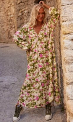 Produits populaires -Vêtements Soldes 2024 facetune 13 10 2023 14 21 01