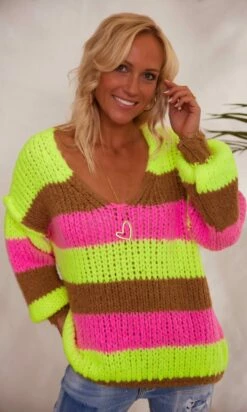 Pull Dario Jaune Fluo & Camel 13 Pull Dario Jaune Fluo & Camel -Vêtements Soldes 2024 facetune 13 11 2023 18 23 30 1