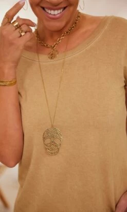 T-Shirt Quentin MC Camel -Vêtements Soldes 2024 facetune 14 02 2024 10 34 48