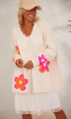 Fond De Robe ML Blanc Cassé -Vêtements Soldes 2024 facetune 14 11 2023 12 18 40