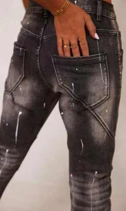 Jean's Camden Used Noir -Vêtements Soldes 2024 facetune 15 11 2023 00 03 34