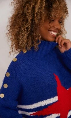 Pull Loann Bleu Marine Marinière Blanc Star Rouge -Vêtements Soldes 2024 facetune 15 11 2023 20 06 17