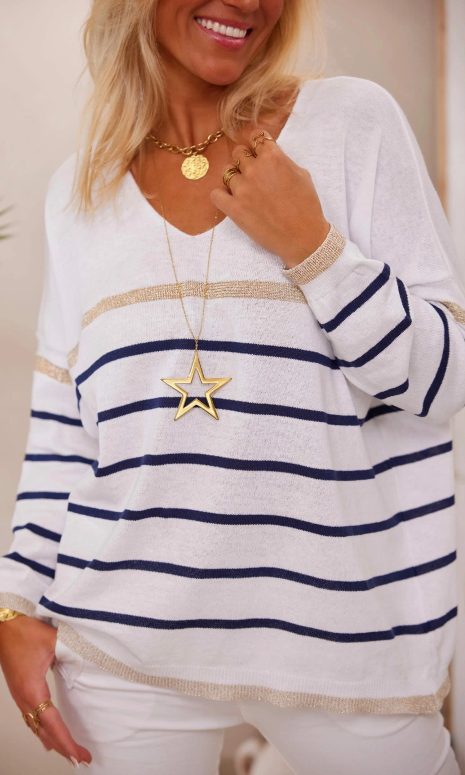 Pull Orson Blanc Rayure Bleu Marine & Or 4 Pull Orson Blanc Rayure Bleu Marine & Or – Image 2