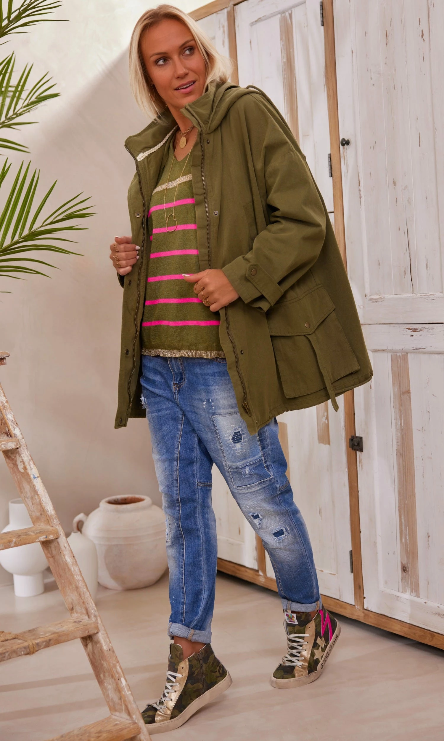 Pull Orson Kaki Rayure Rose Fuchsia & Or 7 Pull Orson Kaki Rayure Rose Fuchsia & Or – Image 5