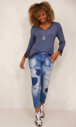 Jean's Ernesto Used Denim Heart 11 Jean's Ernesto Used Denim Heart -Vêtements Soldes 2024 facetune 16 11 2023 09 57 26