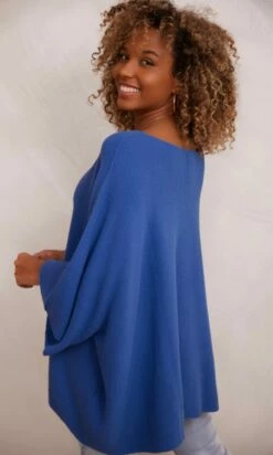 Pull Léon Oversize Bleu Jean -Vêtements Soldes 2024 facetune 16 11 2023 11 14 22