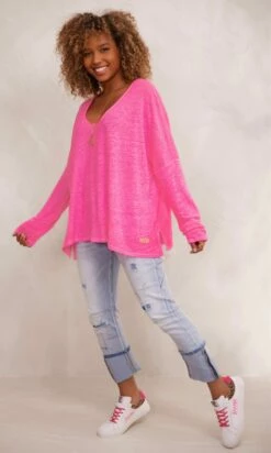 T-Shirt Gabin ML Loose Lin Rose Fluo -Vêtements Soldes 2024 facetune 16 11 2023 19 26 31