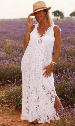 Produits populaires -Vêtements Soldes 2024 facetune 17 07 2023 14 17 41