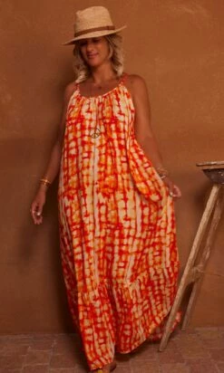 Robe Nayana Orange Damiera -Vêtements Soldes 2024 facetune 17 07 2023 15 11 56