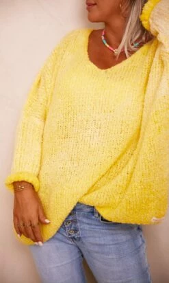 Pull Zack Oversize Jaune -Vêtements Soldes 2024 facetune 17 08 2023 16 49 38