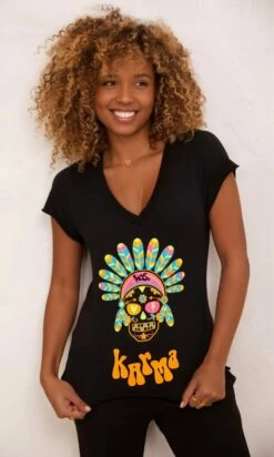 T-Shirt Magda Noir Pluma Skull Karma Multicolor -Vêtements Soldes 2024 facetune 17 11 2023 06 55 41