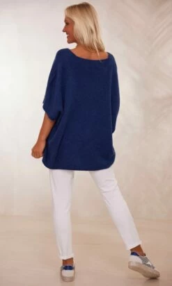 Pull Giuliano MC Oversize Bleu Marine -Vêtements Soldes 2024 facetune 19 01 2024 09 39 40