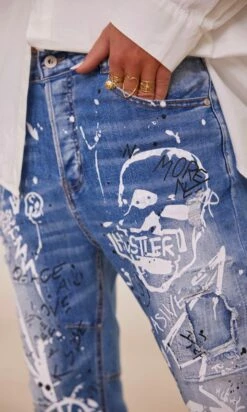 Jean's Stewart Used Denim 12 Jean's Stewart Used Denim -Vêtements Soldes 2024 facetune 19 01 2024 11 07 26