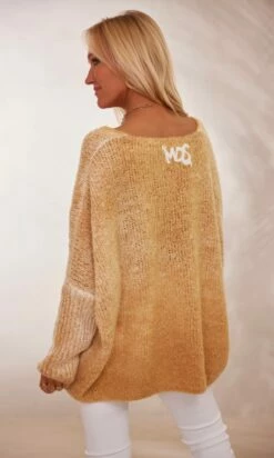 Pull Zack Oversize Camel Made With Love -Vêtements Soldes 2024 facetune 19 01 2024 11 37 12
