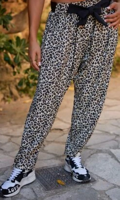 Pantalon Sergio Camel Léopard -Vêtements Soldes 2024 facetune 19 09 2023 09 51 18