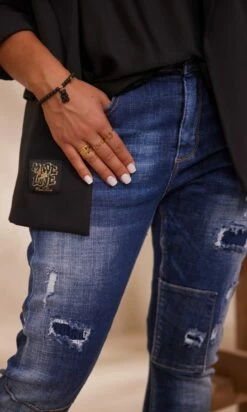 Jean's Ozzy Used Brut 13 Jean's Ozzy Used Brut -Vêtements Soldes 2024 facetune 19 09 2023 12 43 53