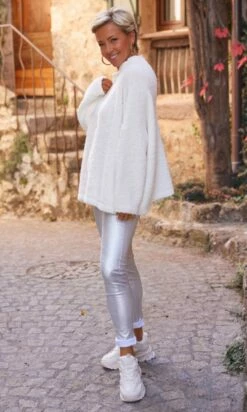 Pantalon Meryl Argent -Vêtements Soldes 2024 facetune 19 10 2023 17 19 29 2 1