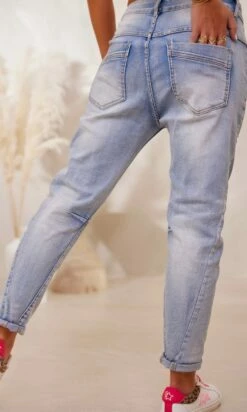 Jean's Alban Flowers Multicolor -Vêtements Soldes 2024 facetune 19 12 2023 14 16 20