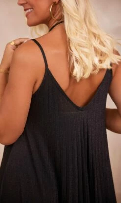 Robe Marlia Noir Irisé 14 Robe Marlia Noir Irisé -Vêtements Soldes 2024 facetune 20 09 2023 09 29 35 1