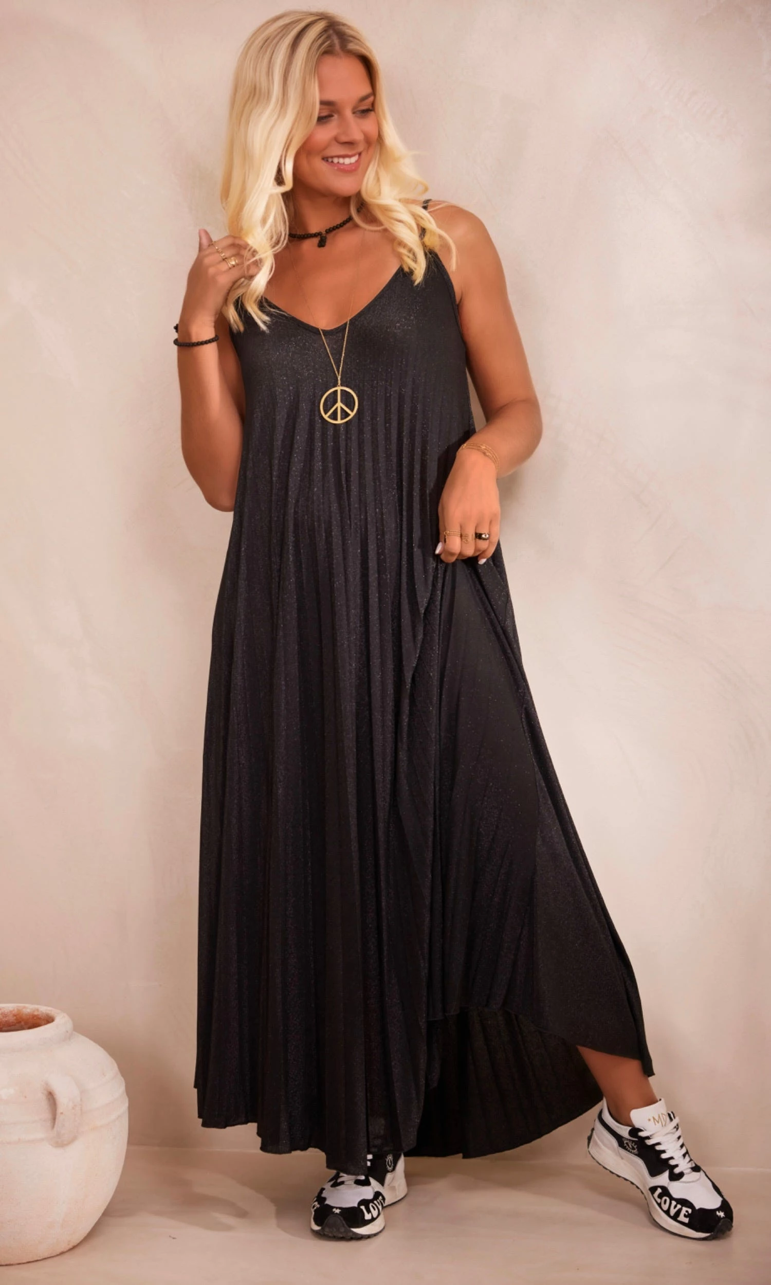 Robe Marlia Noir Irisé 9 Robe Marlia Noir Irisé – Image 7