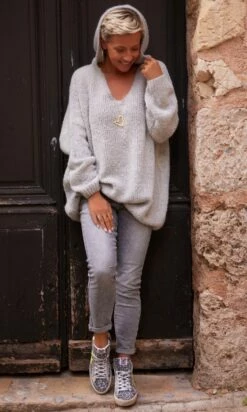 Pull Zack Capuche Oversize Gris 13 Pull Zack Capuche Oversize Gris -Vêtements Soldes 2024 facetune 20 10 2023 11 14 13