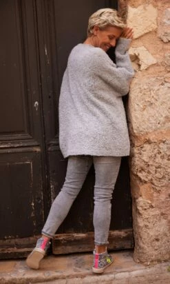 Pull Raphaël Oversize Gris -Vêtements Soldes 2024 facetune 20 10 2023 12 15 01