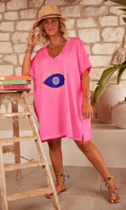 T-Shirt Iloé Oversize Rose Fluo Lucky Eye -Vêtements Soldes 2024 facetune 21 07 2023 14 59 25