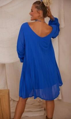 Petite Robe Nuria Plissée Bleu Electrique -Vêtements Soldes 2024 facetune 21 08 2023 17 04 01