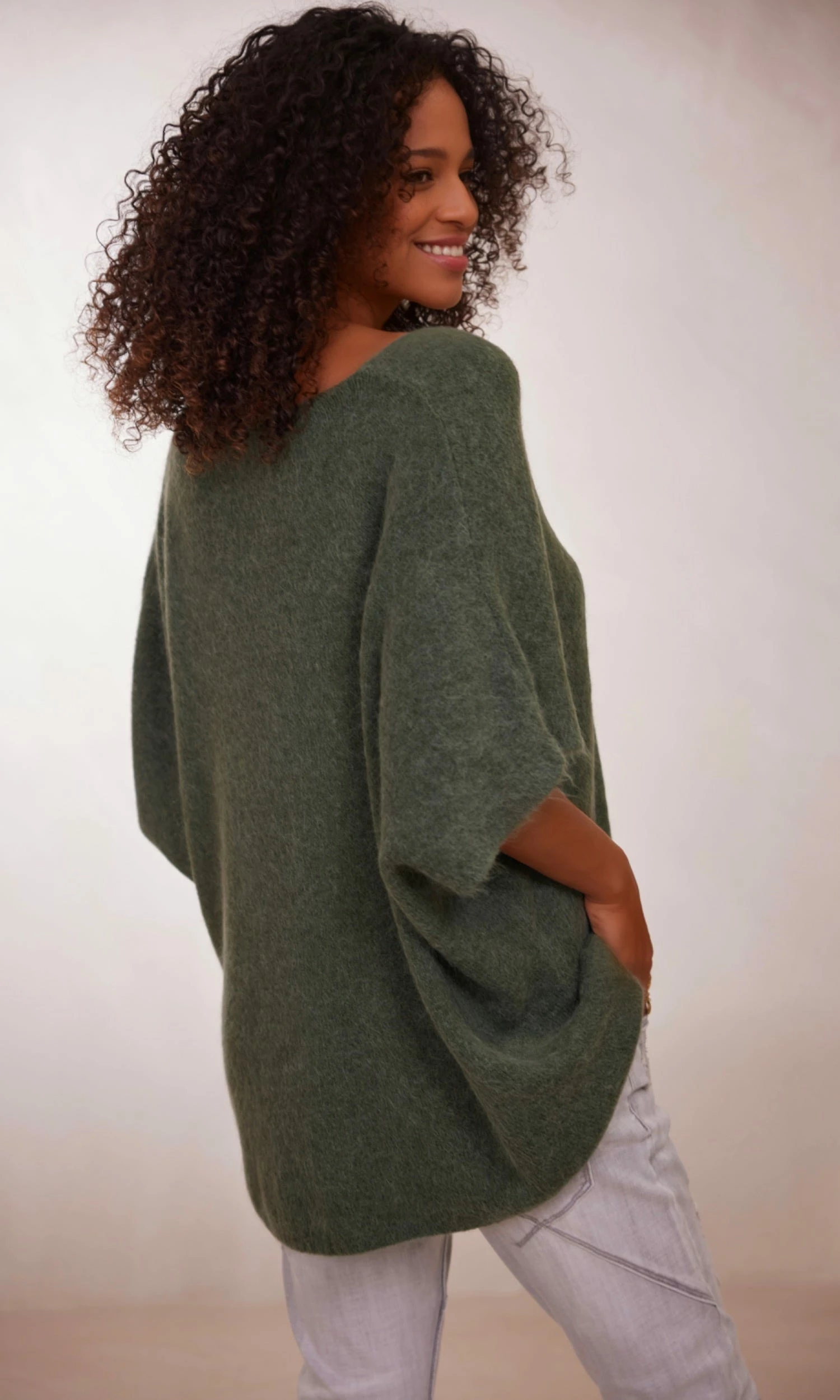 Pull Giuliano MC Oversize Kaki 6 Pull Giuliano MC Oversize Kaki – Image 4