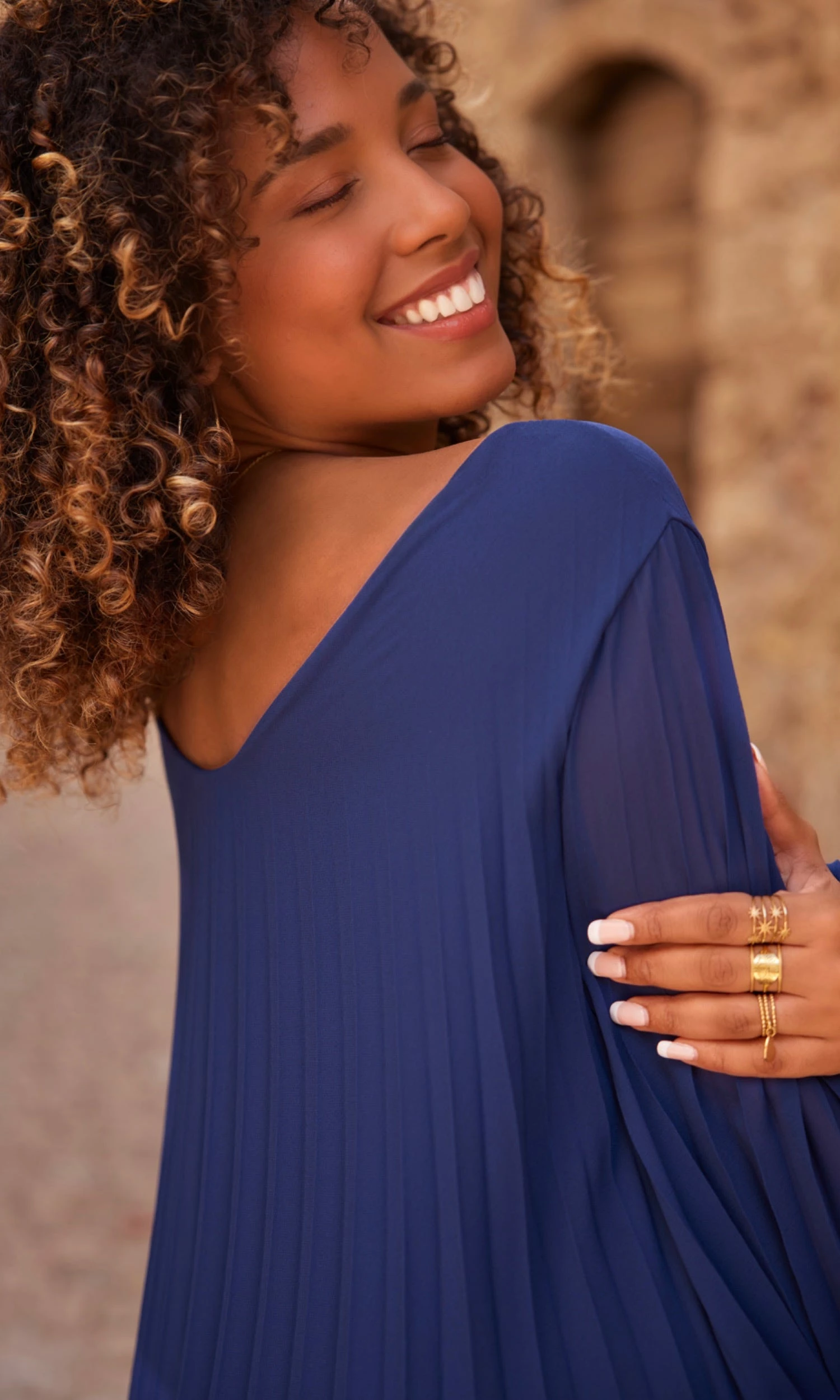 Petite Robe Nuria Plissée Bleu Marine 8 Petite Robe Nuria Plissée Bleu Marine – Image 6