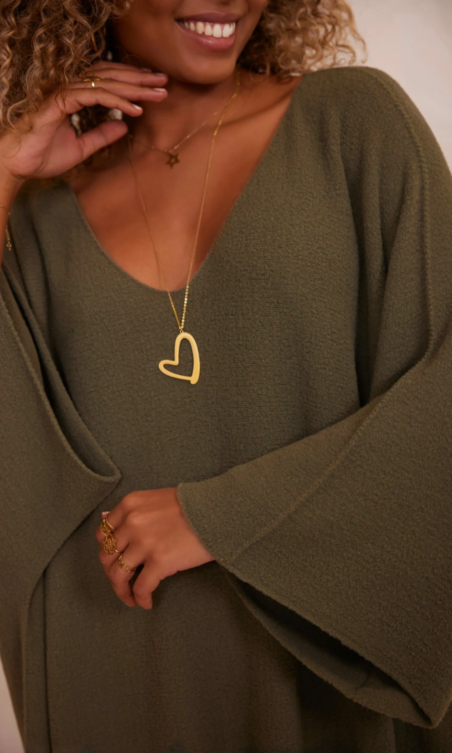 Petite Robe Pull Léon Oversize Kaki 5 Petite Robe Pull Léon Oversize Kaki – Image 3