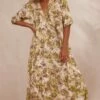 Robe Talya Vert Anis Flower Bloom -Vêtements Soldes 2024 facetune 22 10 2023 16 23 49