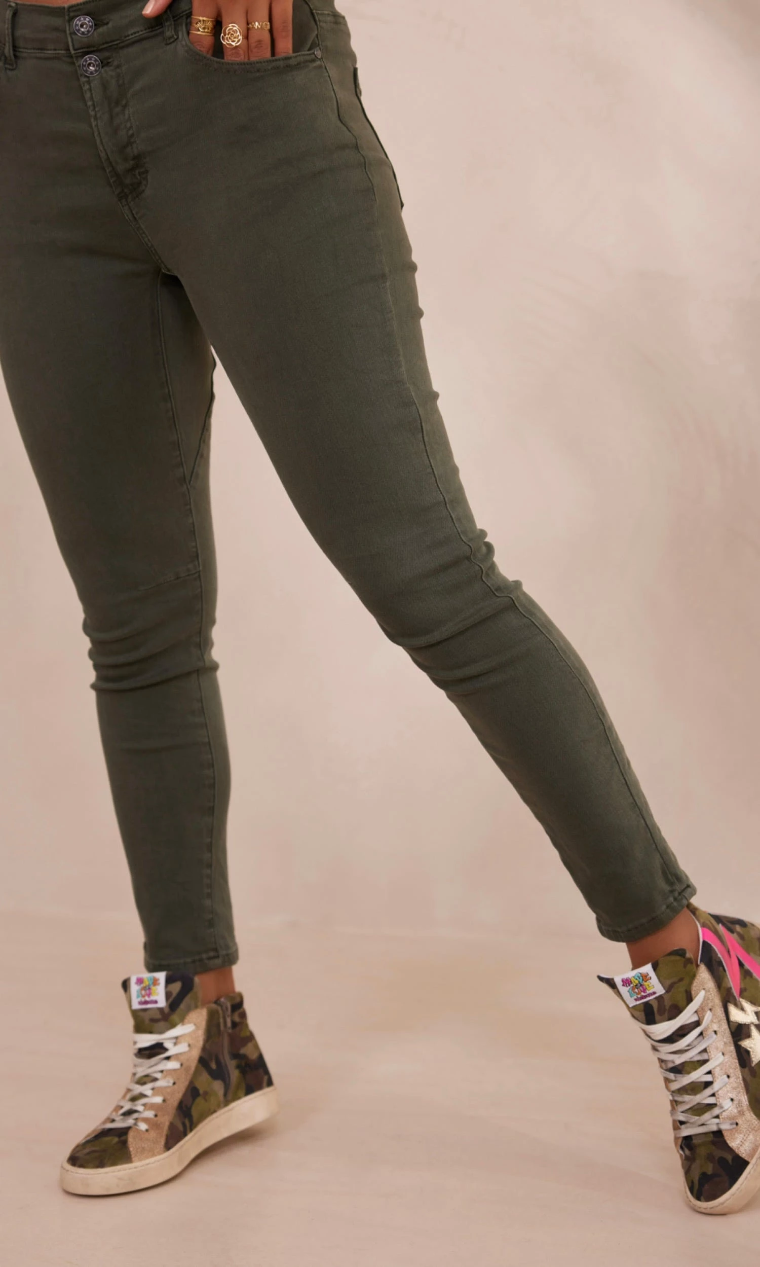 Pantalon Eddy Kaki 7 Pantalon Eddy Kaki – Image 5