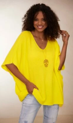 Pull Giuliano MC Oversize Jaune -Vêtements Soldes 2024 facetune 23 01 2024 09 04 50
