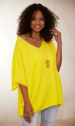 Pull Giuliano MC Oversize Jaune -Vêtements Soldes 2024 facetune 23 01 2024 09 23 07