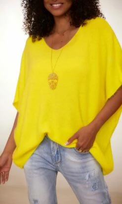 Pull Giuliano MC Oversize Jaune -Vêtements Soldes 2024 facetune 23 01 2024 09 55 20