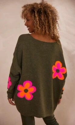 Pull Rayco Oversize Kaki Flowers -Vêtements Soldes 2024 facetune 23 10 2023 11 16 58