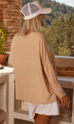 T-Shirt Gabin ML Doré Irisé 11 T-Shirt Gabin ML Doré Irisé -Vêtements Soldes 2024 facetune 24 07 2023 14 31 48