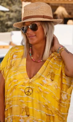 Robe Izabella Tie & Dye Lines Jaune -Vêtements Soldes 2024 facetune 24 07 2023 15 19 48