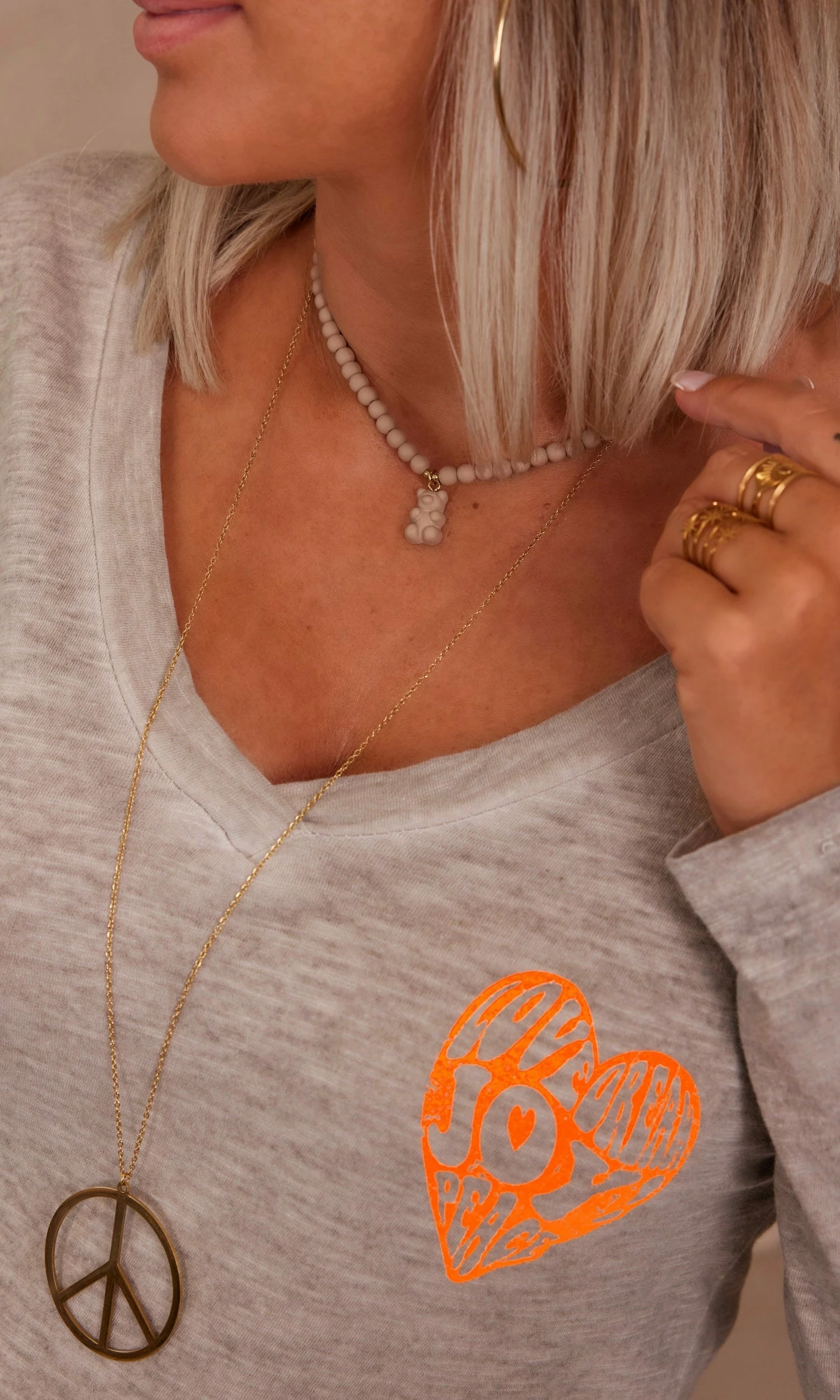 T-Shirt Magda ML Taupe Heart Joy Orange Fluo 8 T-Shirt Magda ML Taupe Heart Joy Orange Fluo – Image 6