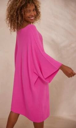Petite Robe Pull Léon Oversize Rose -Vêtements Soldes 2024 facetune 24 10 2023 10 29 05