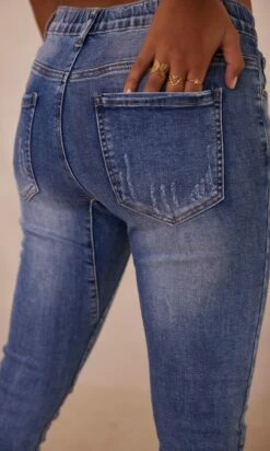 Jean's Eddy Used Denim 14 Jean's Eddy Used Denim -Vêtements Soldes 2024 facetune 24 10 2023 11 03 40