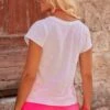 T-Shirt Magda Blanc Love Rose Fluo -Vêtements Soldes 2024 facetune 26 09 2023 10 46 15