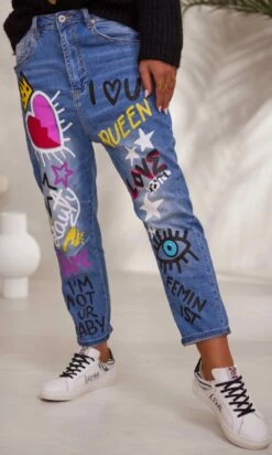 Jean's William Used Denim Queen -Vêtements Soldes 2024 facetune 27 11 2023 08 53 58