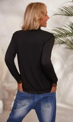 T-Shirt Basic Sous Pull Noir -Vêtements Soldes 2024 facetune 27 11 2023 09 51 13