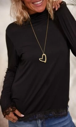 T-Shirt Basic Sous Pull Noir -Vêtements Soldes 2024 facetune 27 11 2023 10 06 20