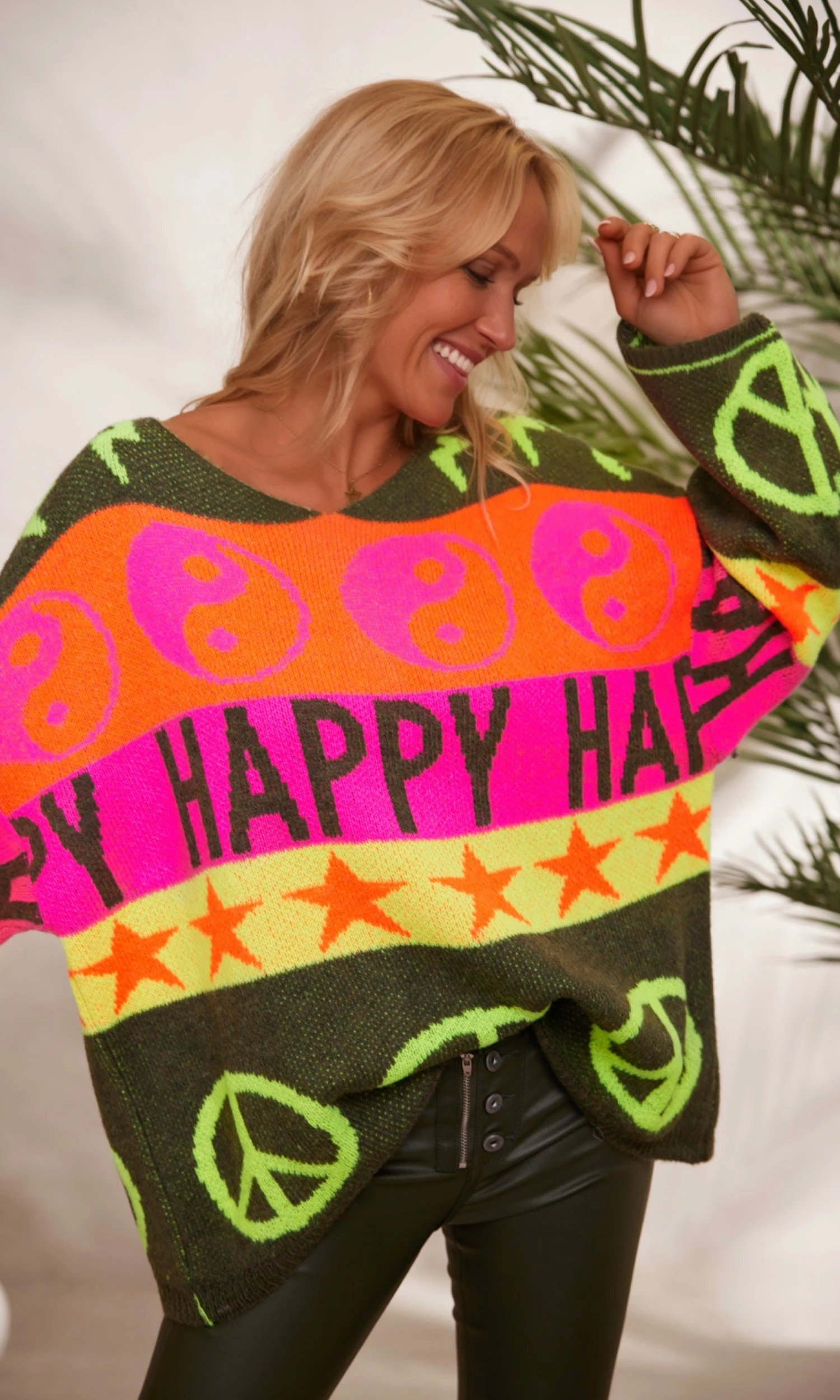 Pull Hani Oversize Kaki Happy 4 Pull Hani Oversize Kaki Happy – Image 2