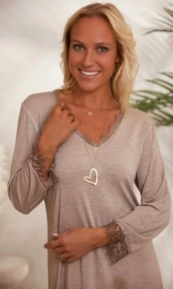 Fond De Robe ML Taupe -Vêtements Soldes 2024 facetune 27 11 2023 16 13 06