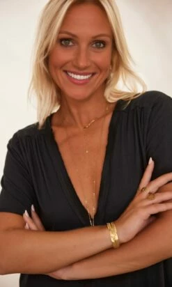 Robe Talya MC Ultra-Light Noir -Vêtements Soldes 2024 facetune 29 01 2024 09 53 32